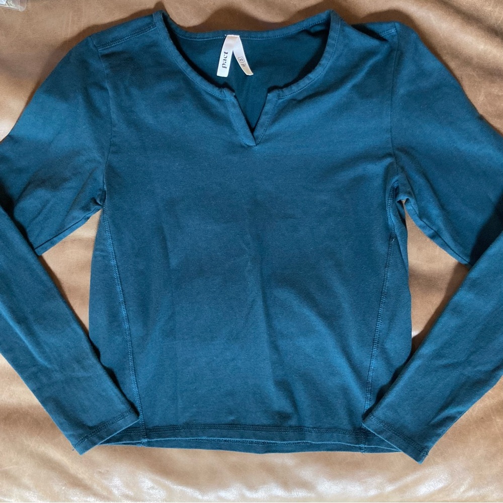 Pact Split Neck Long Sleeve Tee - Avenue Collection in Teal
